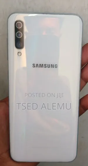 Samsung Galaxy A50 64 GB White