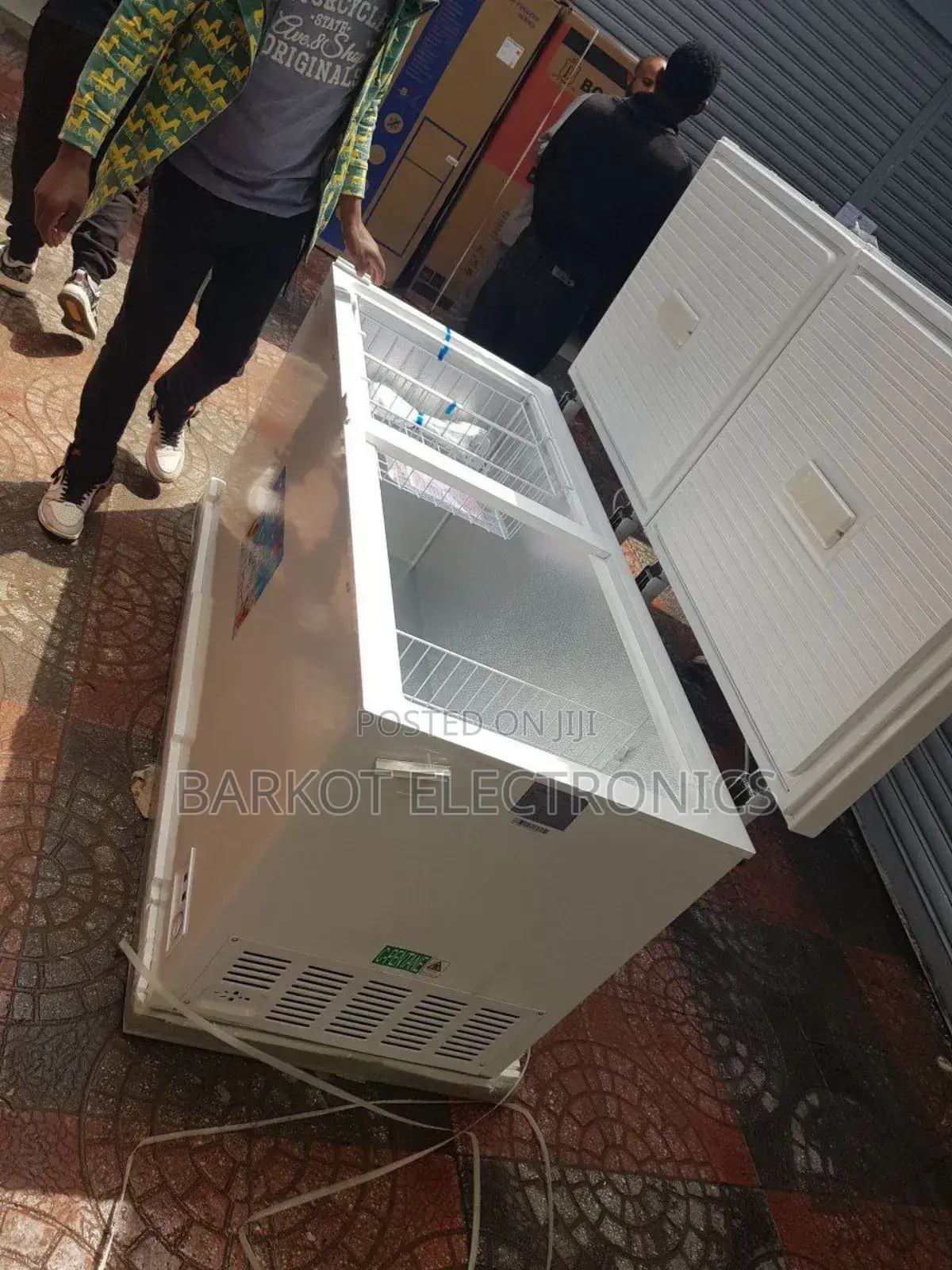 Ezno Chest Freezer Model En600l Brand New