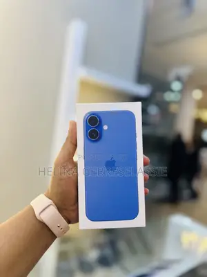 New Apple iPhone 16 128 GB Blue