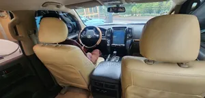 Toyota Land Cruiser 4.5 V8 TD STD 2011 White