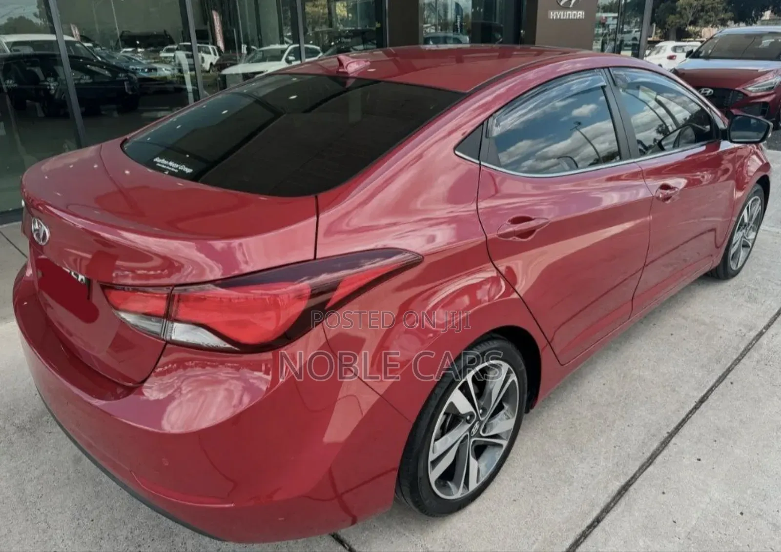 Hyundai Avante 2014 Burgundy