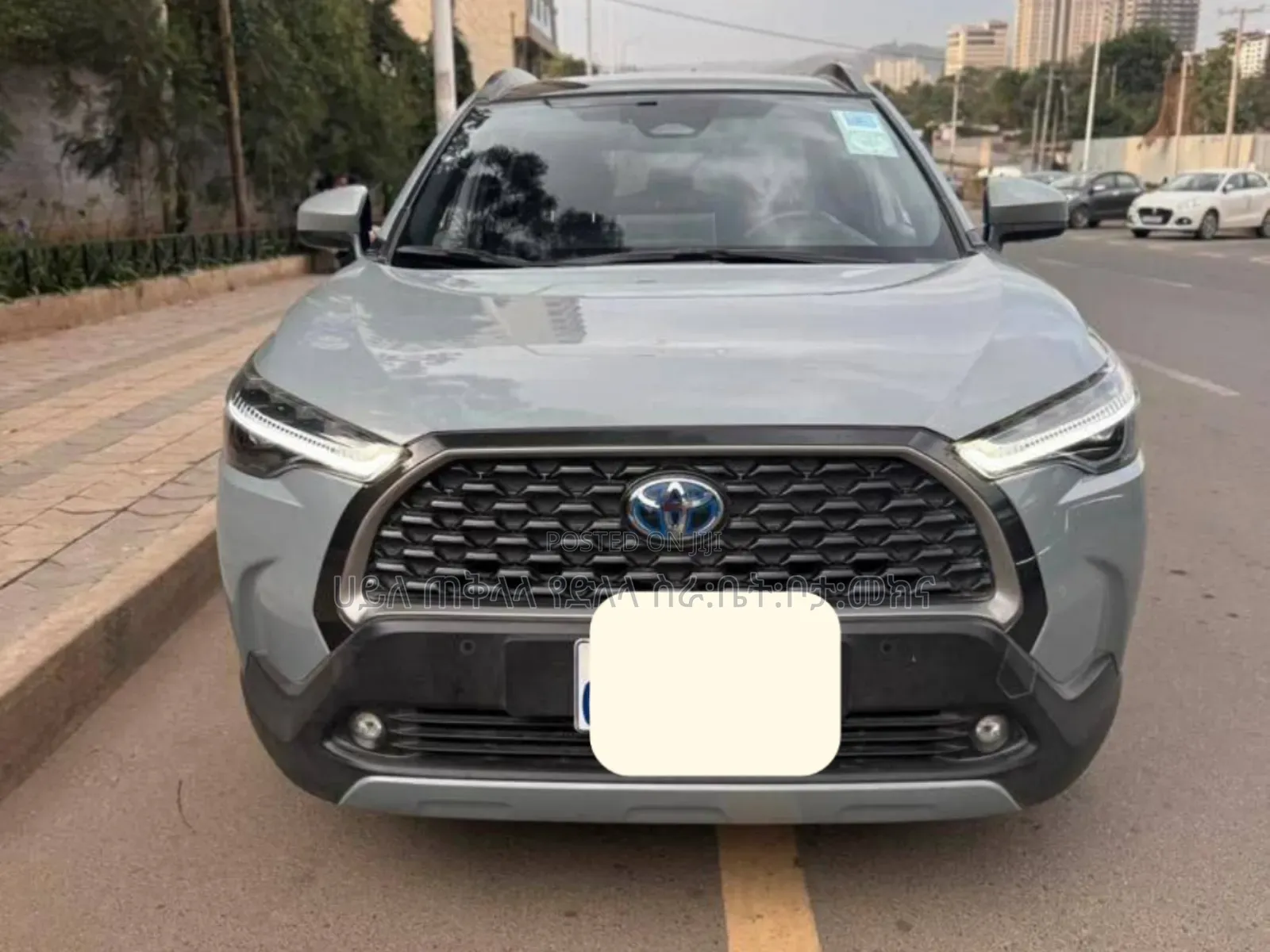 Toyota Corolla Cross Hybrid 2024 Gray