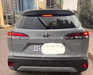 Toyota Corolla Cross Hybrid 2024 Gray