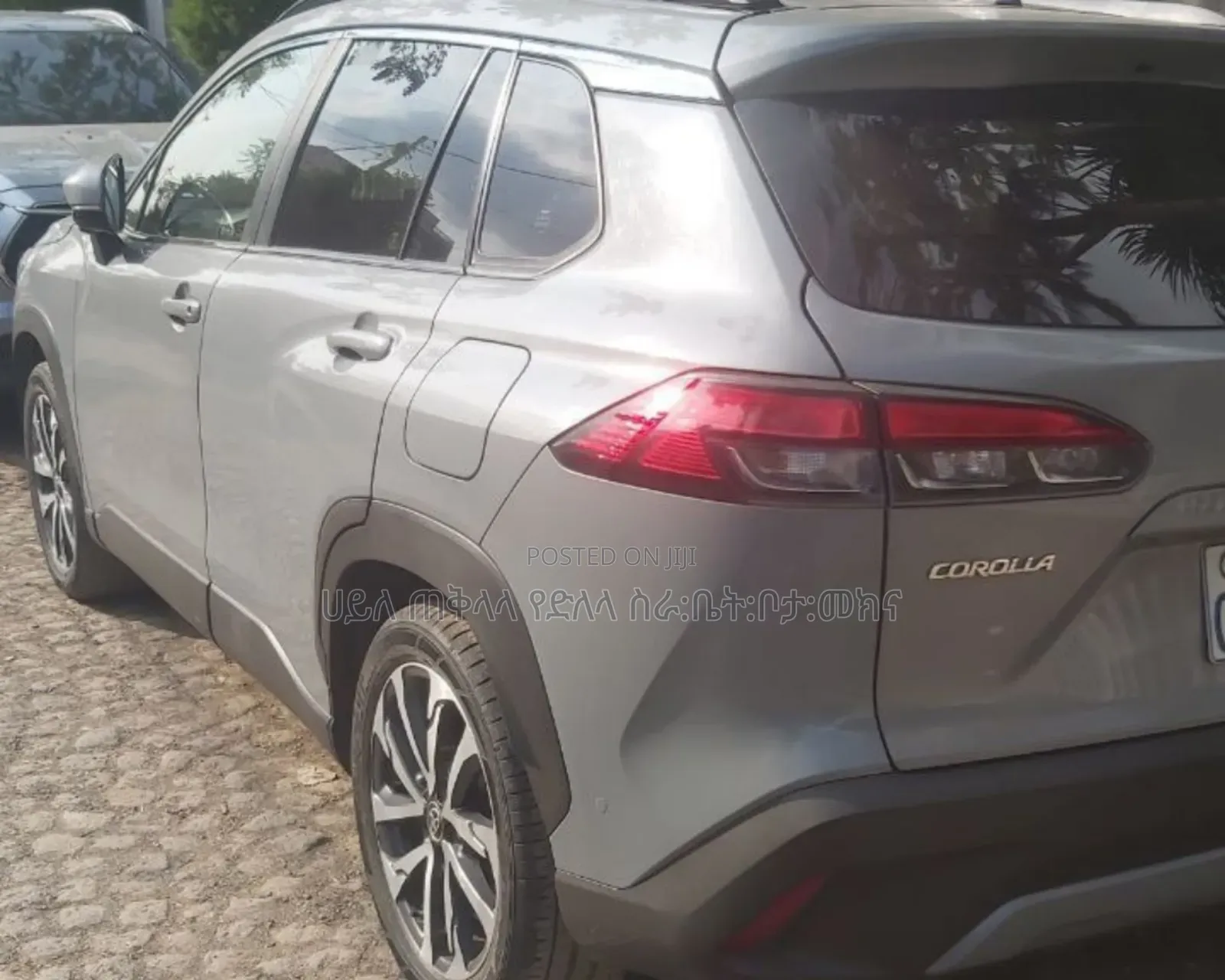 Toyota Corolla Cross Hybrid 2024 Gray