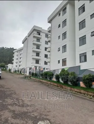 3bdrm Apartment in Noah Realestate, Yeka for sale