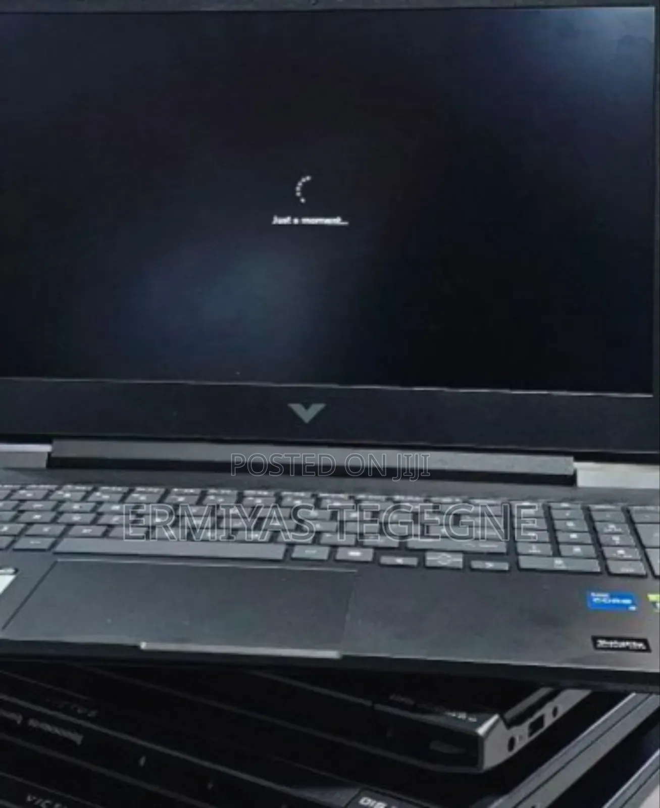 New Laptop HP 14-Dq1025cl 8GB Intel Core I5 SSD 512GB