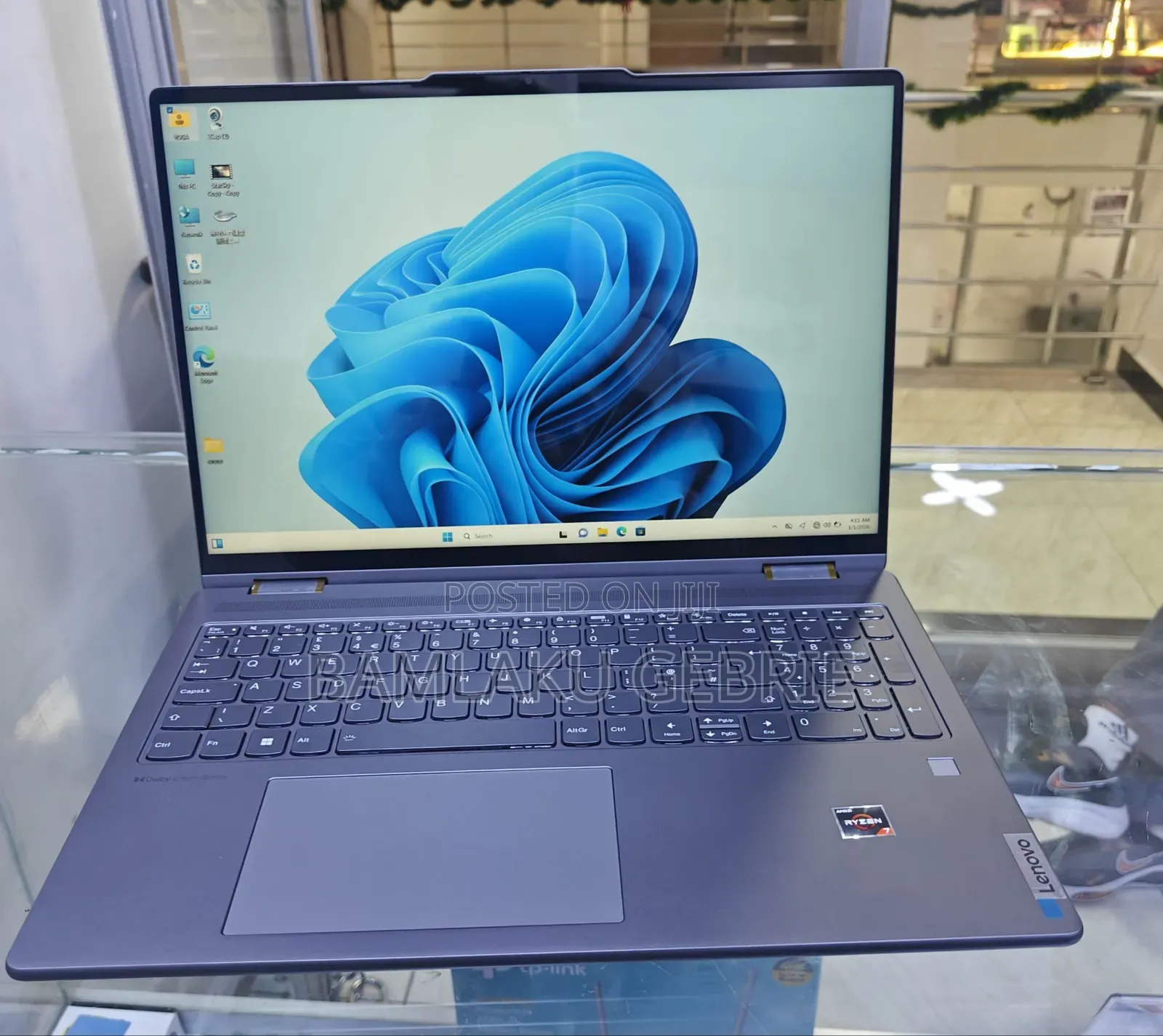 New Laptop Lenovo ThinkPad Yoga 16GB AMD Ryzen 7 SSD 512GB
