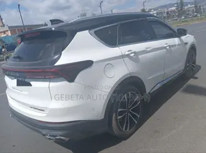 Jetour X70 Plus 2022 White