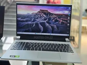 New Laptop Dell G15 5511 16GB Intel Core I7 SSD 512GB