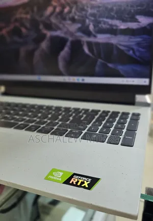 New Laptop Dell G15 5511 16GB Intel Core I7 SSD 512GB