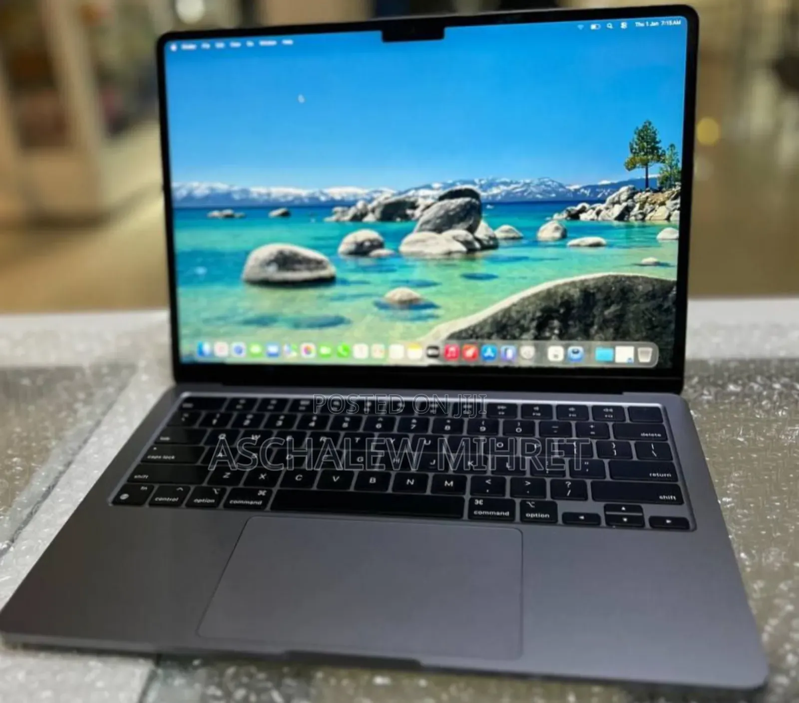 New Laptop Apple MacBook Air 2022 M2 8GB Apple M2 SSD 256GB