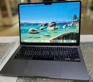 New Laptop Apple MacBook Air 2022 M2 8GB Apple M2 SSD 256GB
