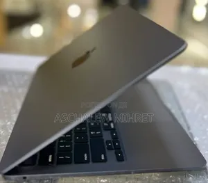 New Laptop Apple MacBook Air 2022 M2 8GB Apple M2 SSD 256GB