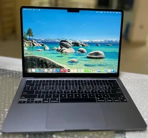 New Laptop Apple MacBook Air 2022 M2 8GB Apple M2 SSD 256GB