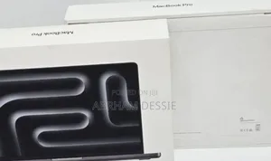 New Laptop Apple MacBook Pro 2024 M4 14-Inch 16GB Apple M4 SSD 1T