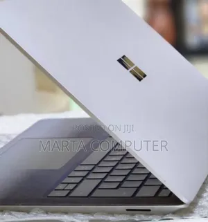 New Laptop Microsoft Surface 3 16GB Intel Core I7 SSD 256GB