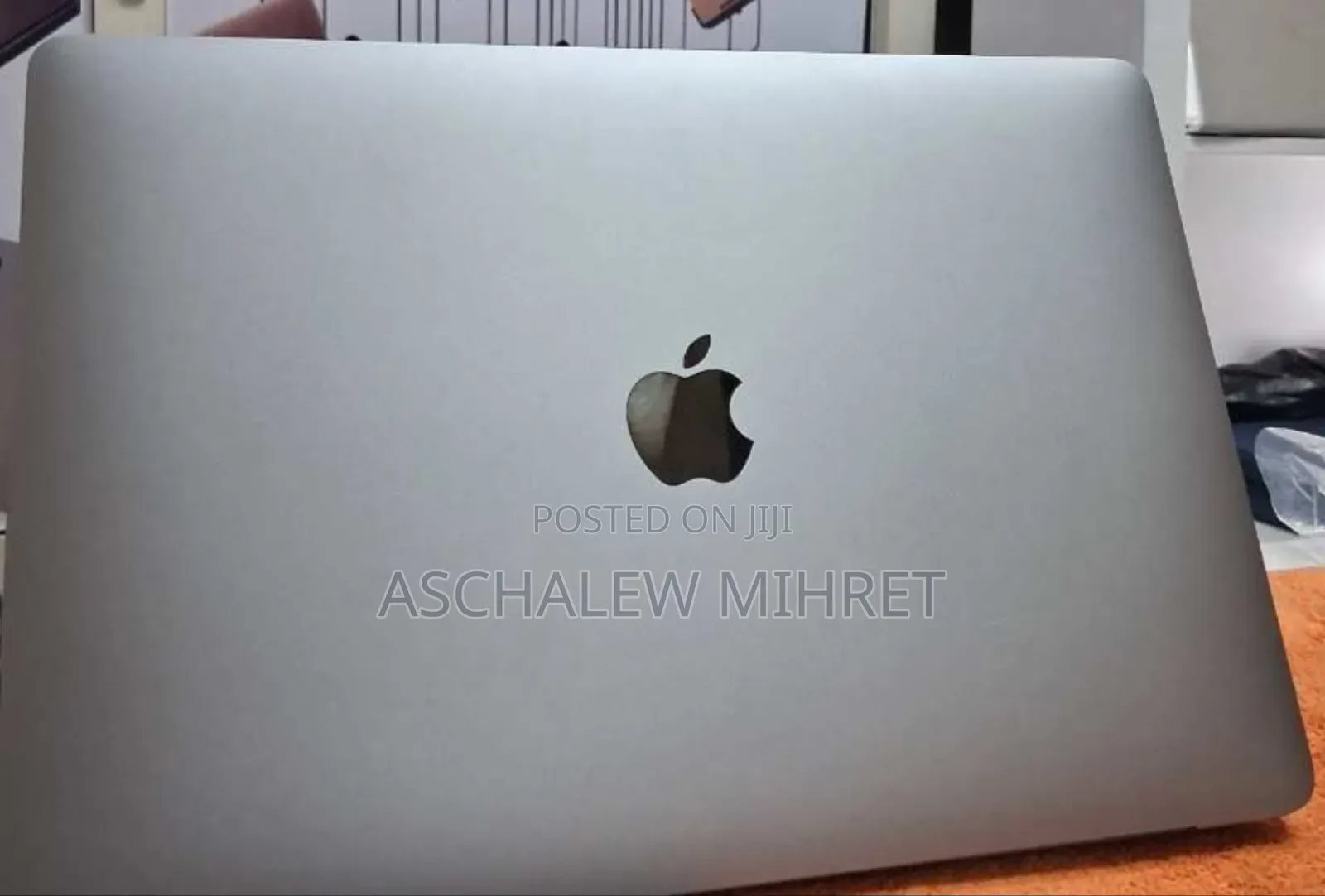 New Laptop Apple MacBook Air 2020 M1 8GB Apple M1 SSD 256GB