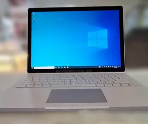 New Laptop Microsoft Surface 8GB Intel Core I7 SSD 256GB