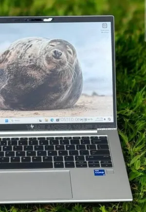 New Laptop HP EliteBook 830 G8 16GB Intel Core I5 SSD 512GB
