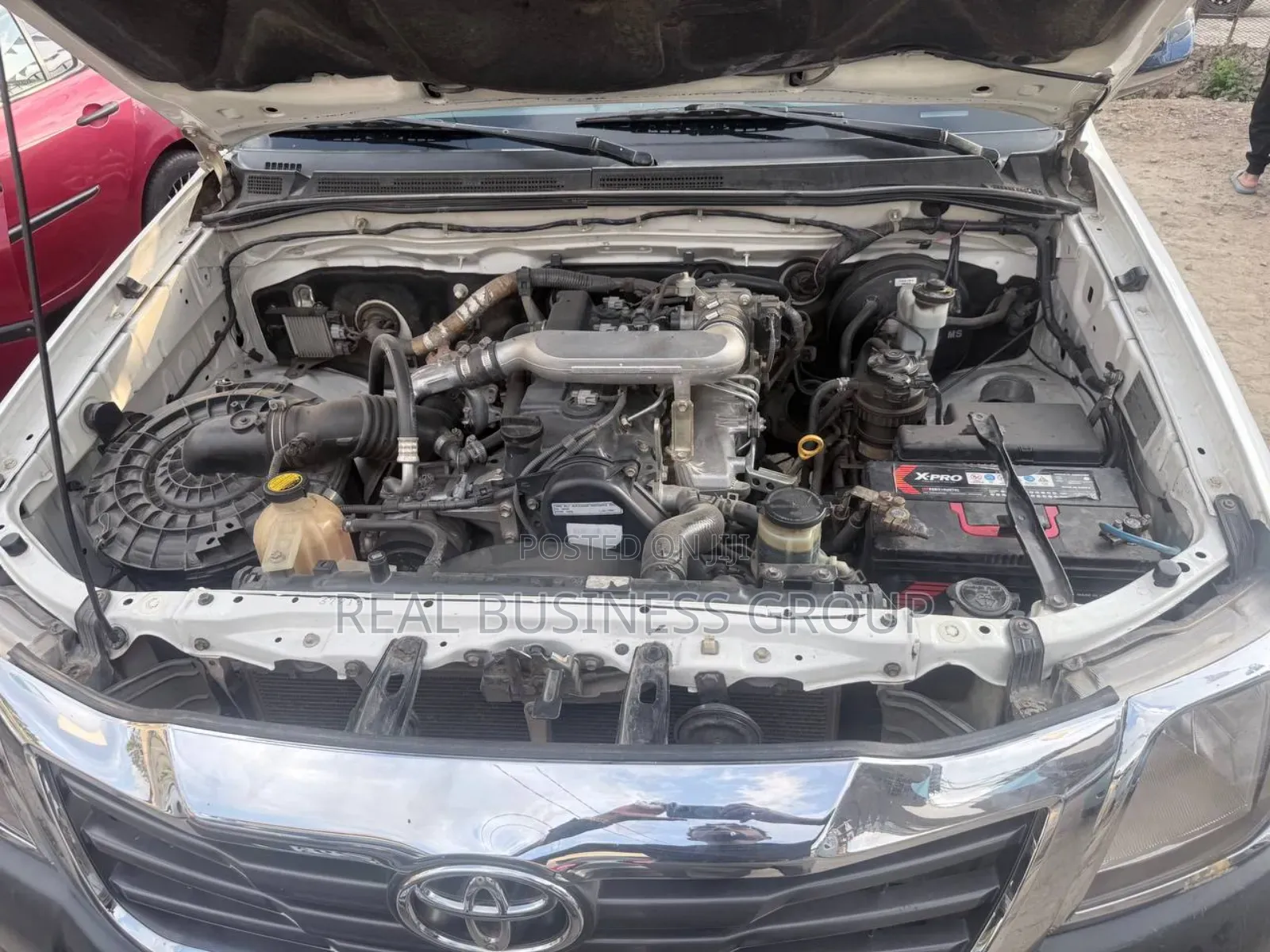 Toyota Hilux 2012 White