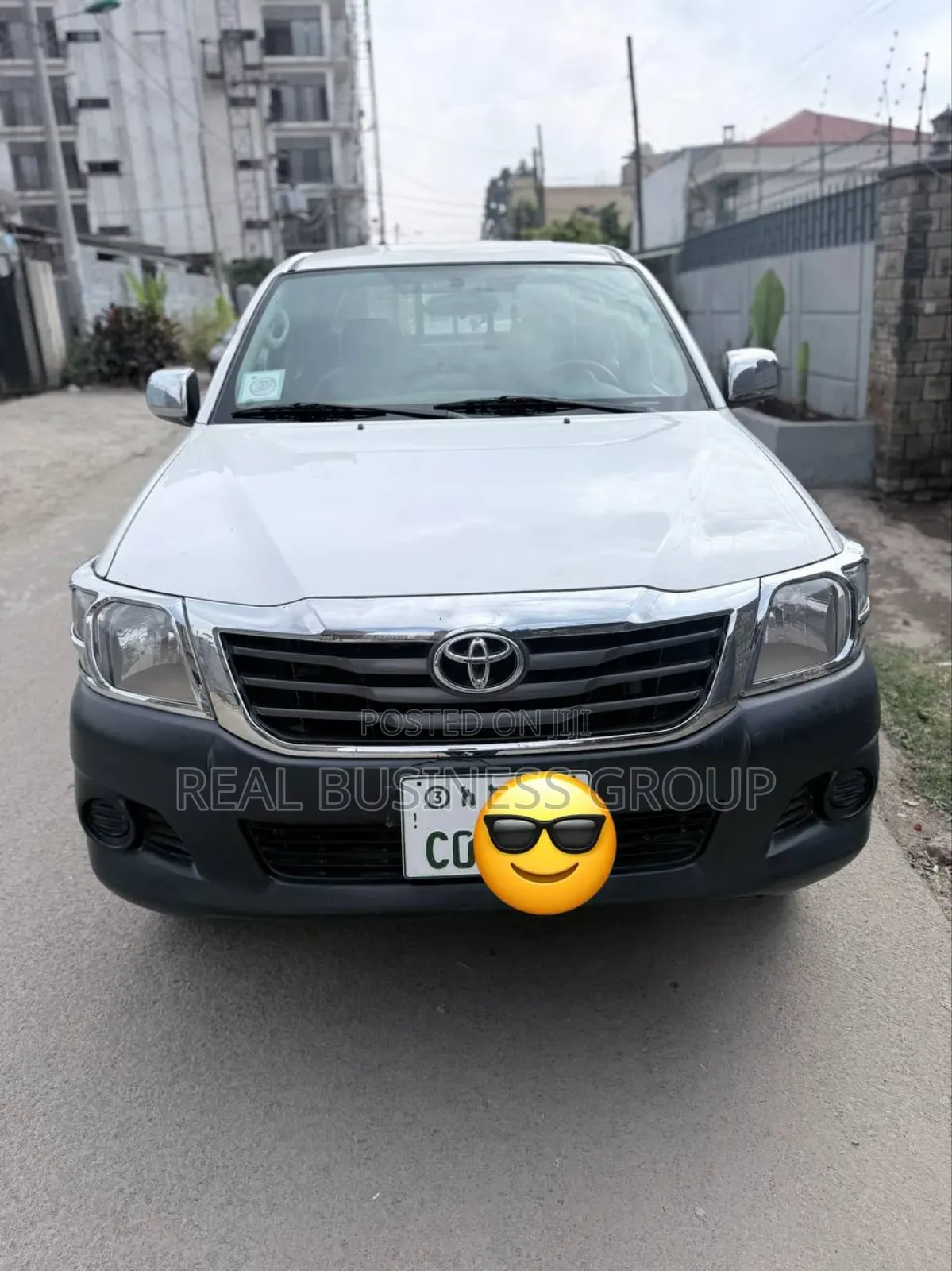 Toyota Hilux 2012 White