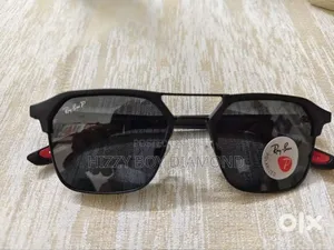 Ray-Ban Unique Sunglasses