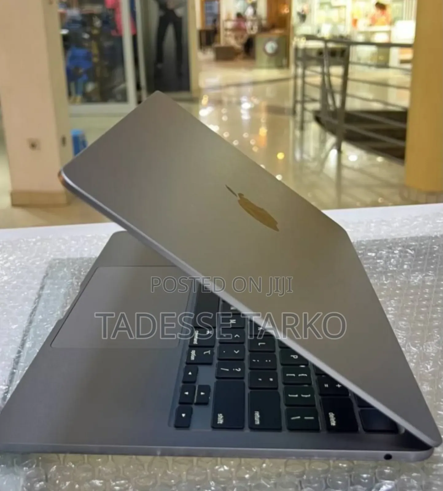 New Laptop Apple MacBook Air 8GB SSD 256GB