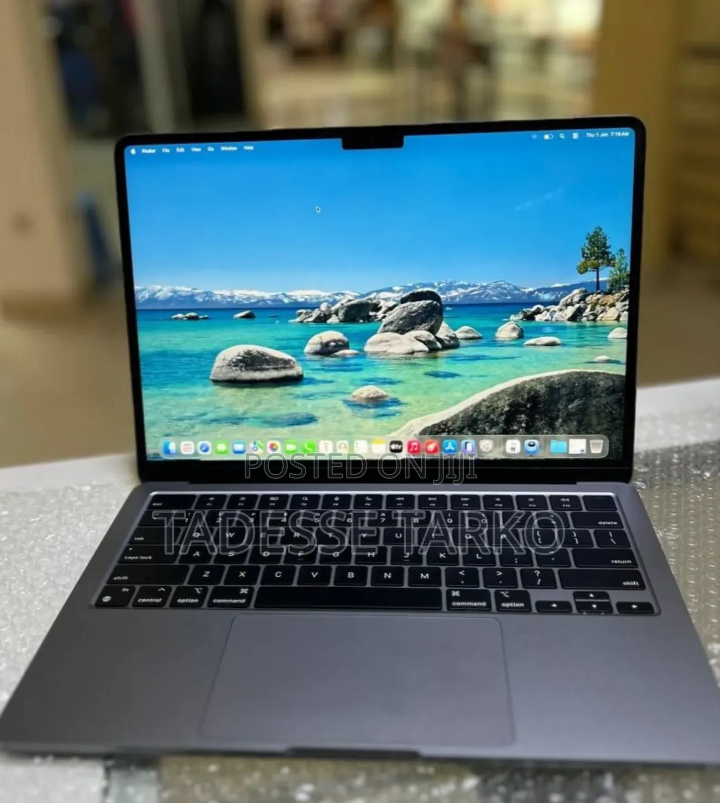 New Laptop Apple MacBook Air 8GB SSD 256GB