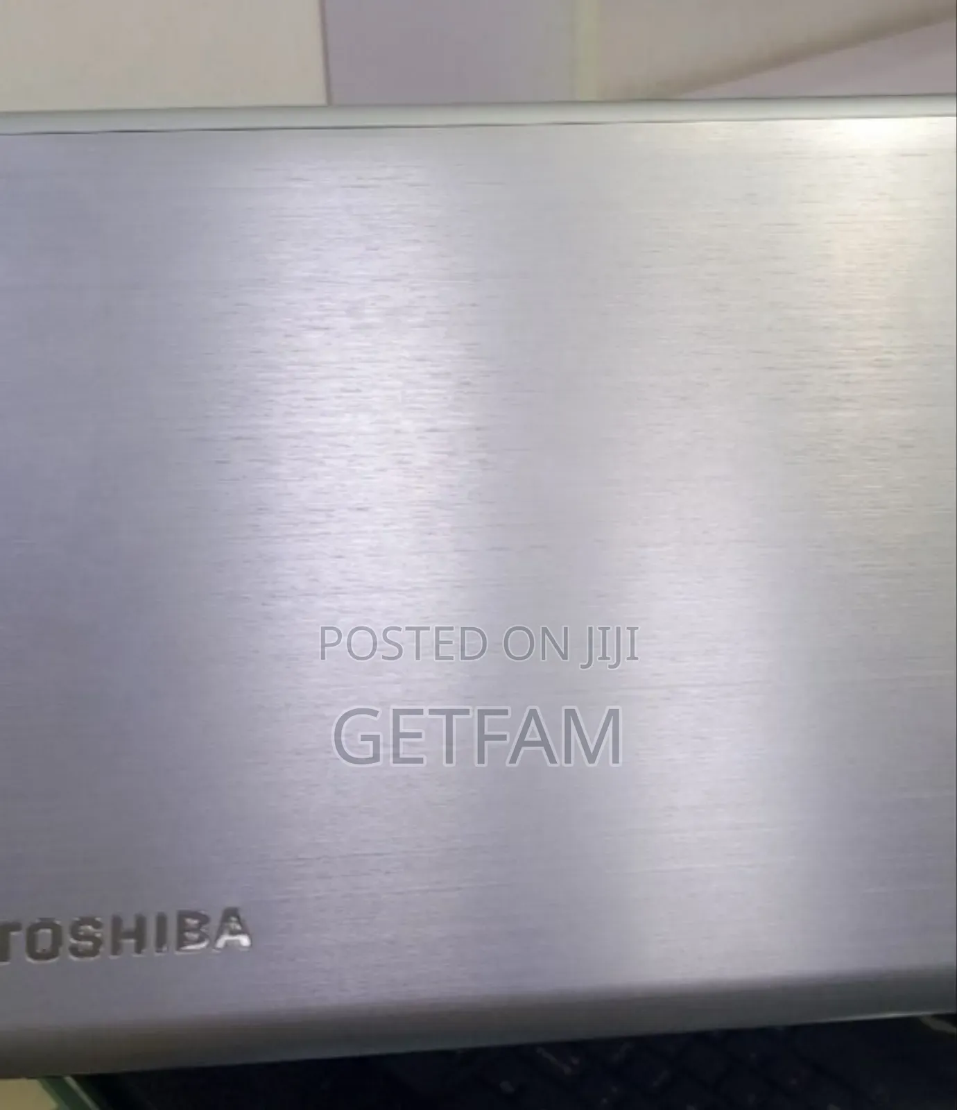 New Laptop Toshiba Satellite C55 8GB Intel Core I7 HDD 1T