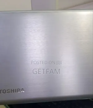 New Laptop Toshiba Satellite C55 8GB Intel Core I7 HDD 1T