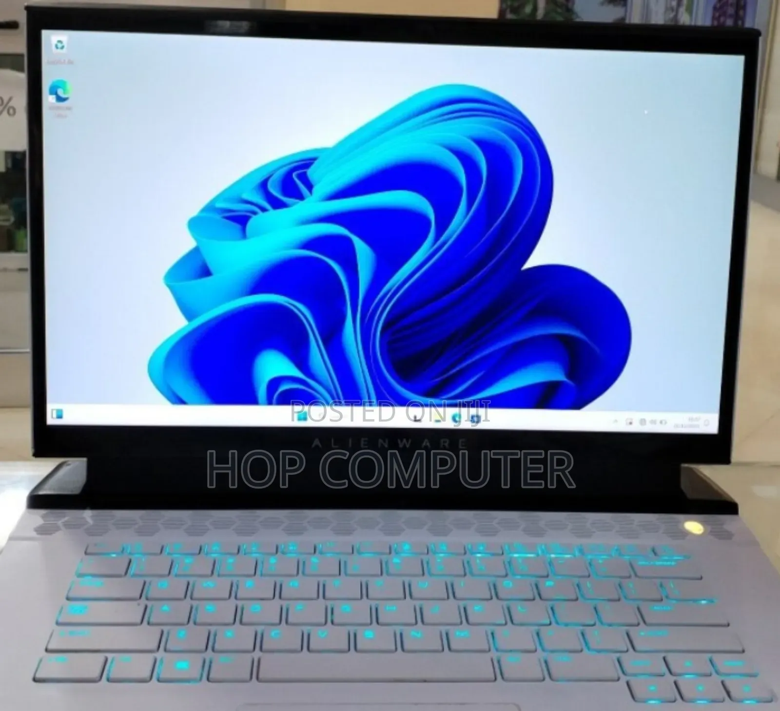 New Laptop Alienware Area-51m 16GB Intel Core I7 SSD 512GB