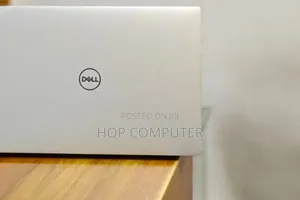New Laptop Dell XPS 13 8GB Intel Core I5 SSD 512GB