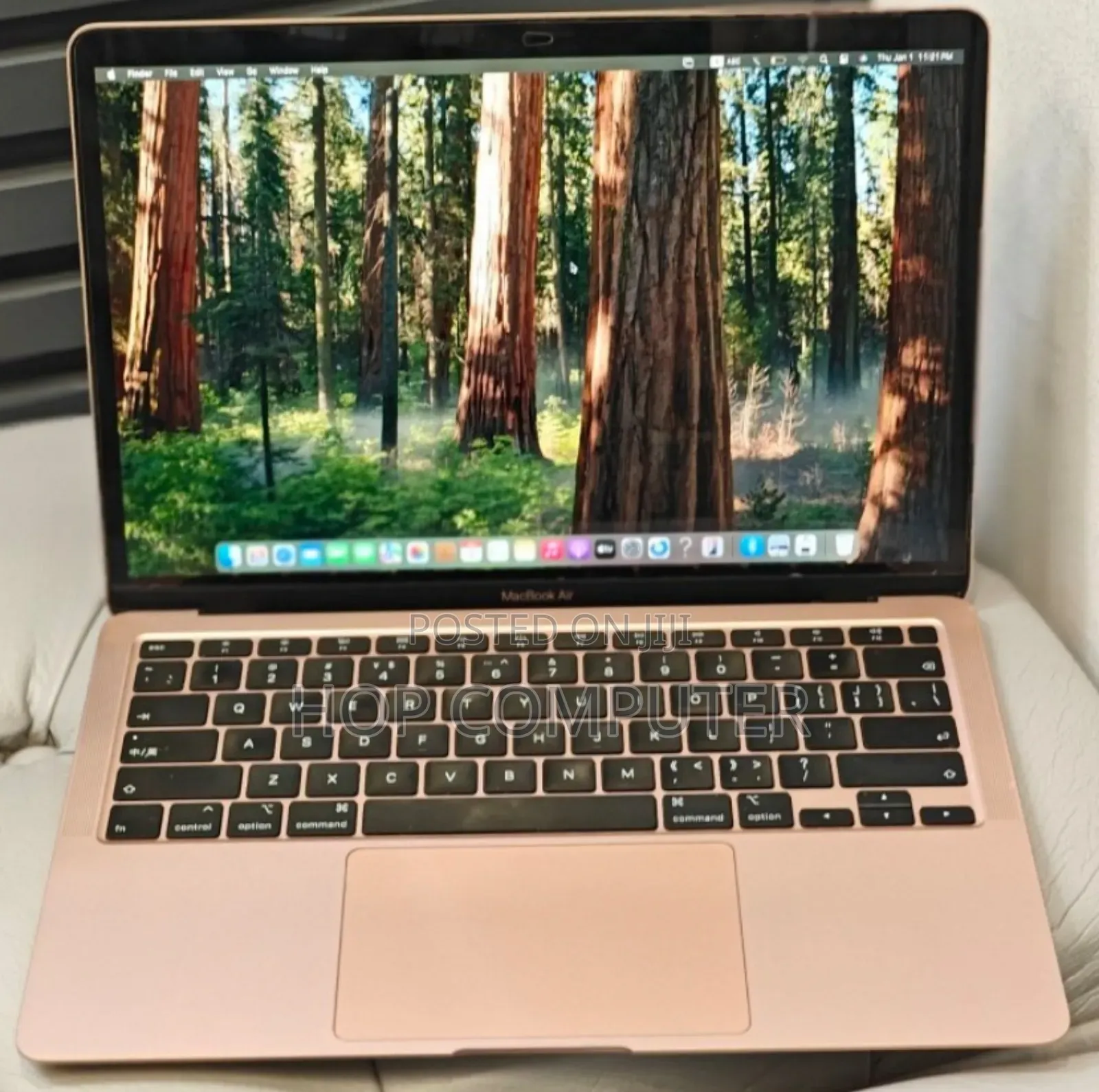 New Laptop Apple MacBook Air 2020 M1 8GB Intel Core I3 SSD 256GB