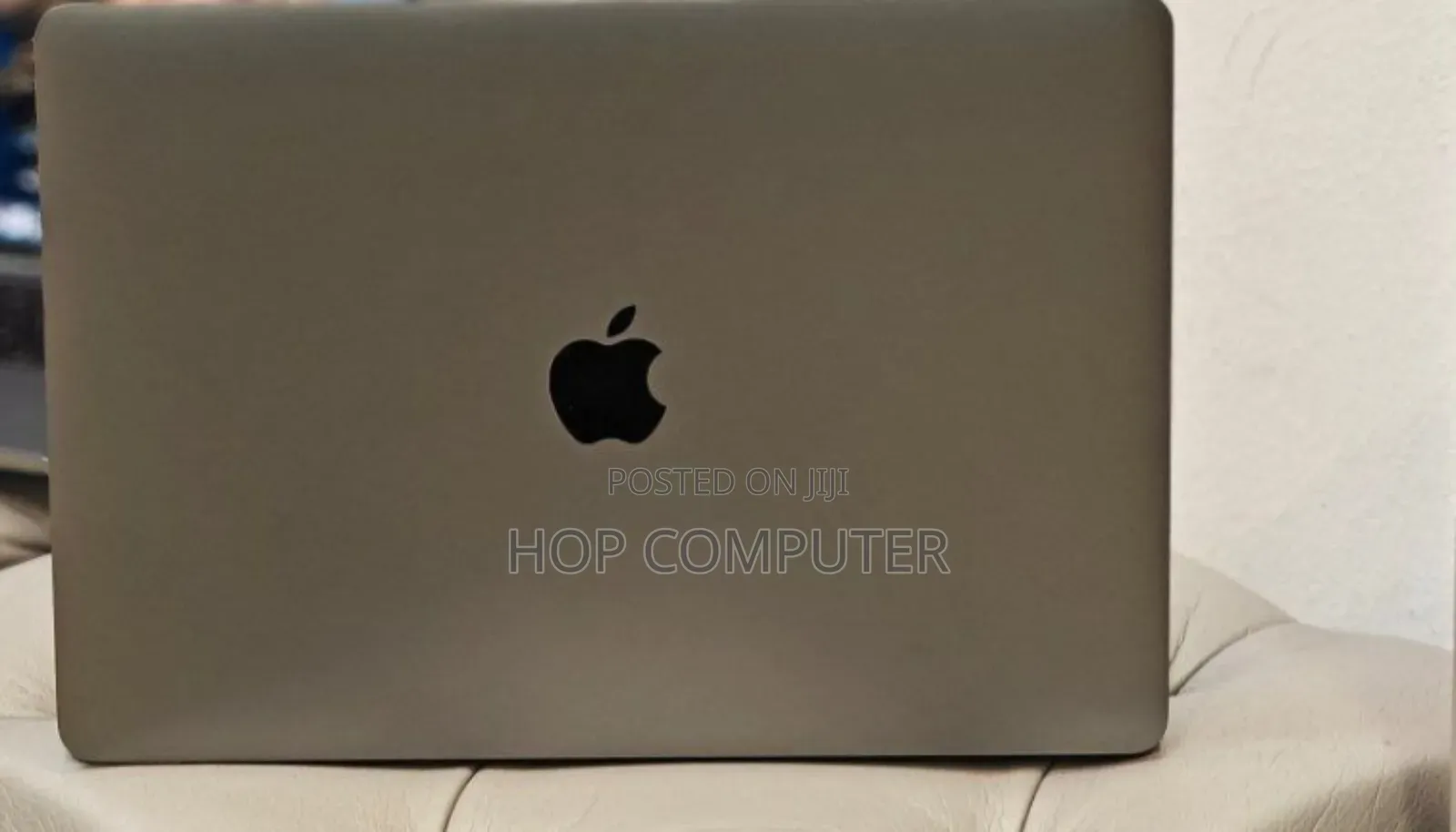 New Laptop Apple MacBook Pro 2019 16GB Intel Core I7 SSD 1T