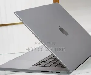 New Laptop Apple MacBook Pro M1 32GB Apple M1 Max SSD 512GB