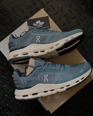 On Cloud Blue Edition