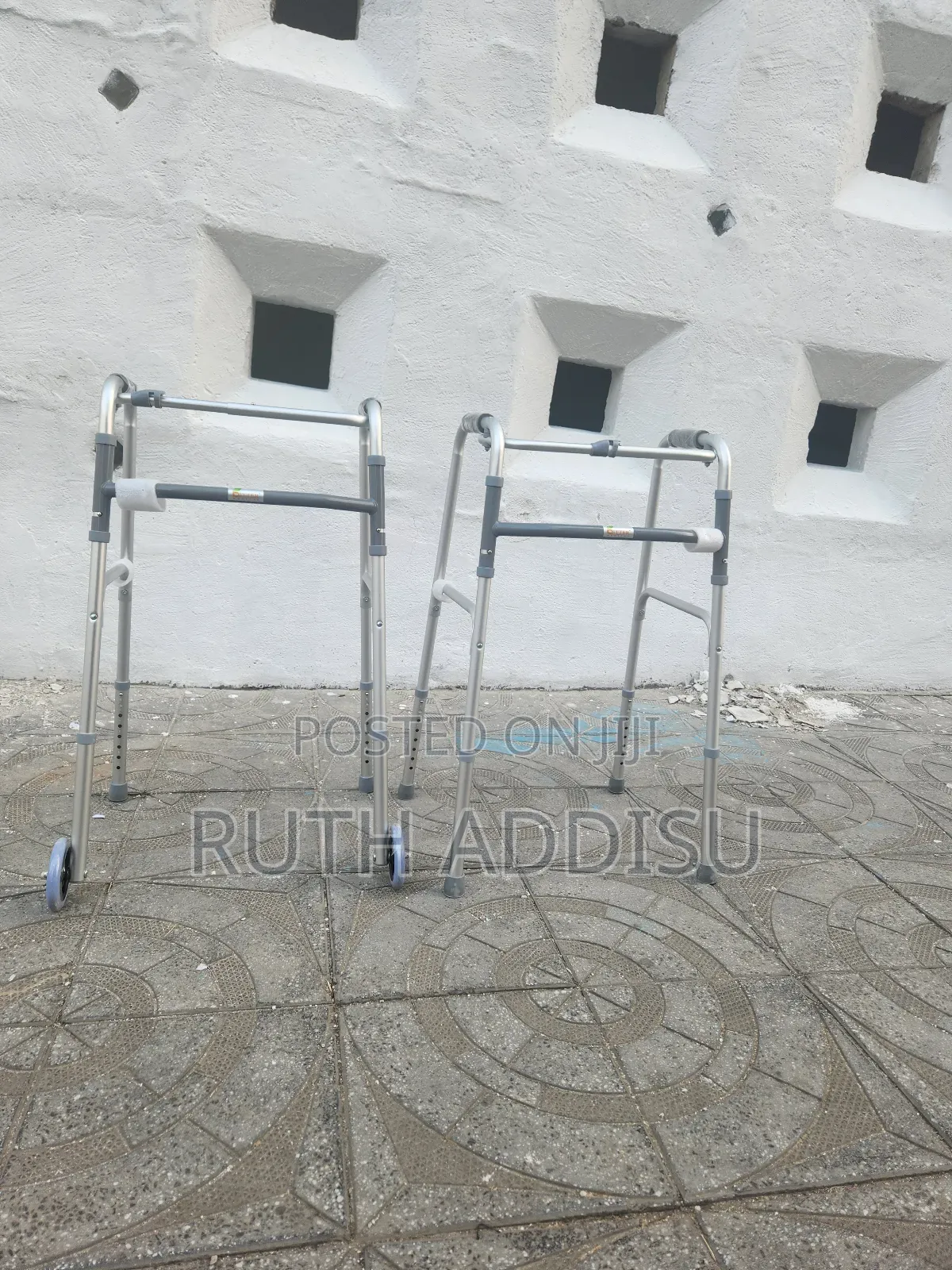 Foldable Walker ወከር የሚታጠፍ Medical Foldable Rollator Walkers Almunium