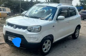 Suzuki S-Presso 2022 White