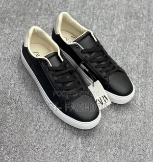 Zara Casual Sneakers Shoes White Insole