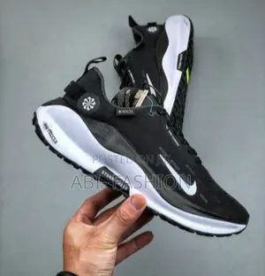 Nike Reactx Infinity Run 4 Gore-Tex White Sole