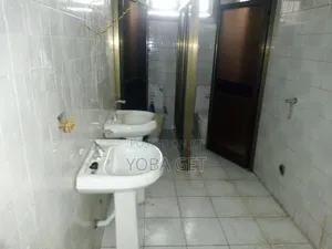 Furnished 5bdrm House in አስቸካይ የሚሸጥ ቤት, Akaky Kaliti for sale