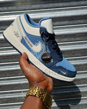 Nike Air Jordan 1 Lowalternate Royal Toy