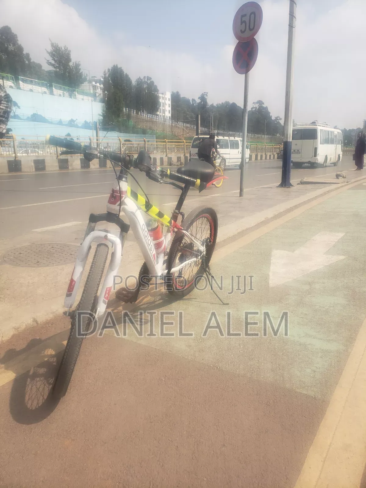 Hero Destini 125 2021 Orange