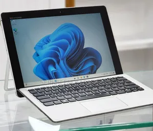 New Laptop HP Elite X2 1012 8GB SSD 256GB