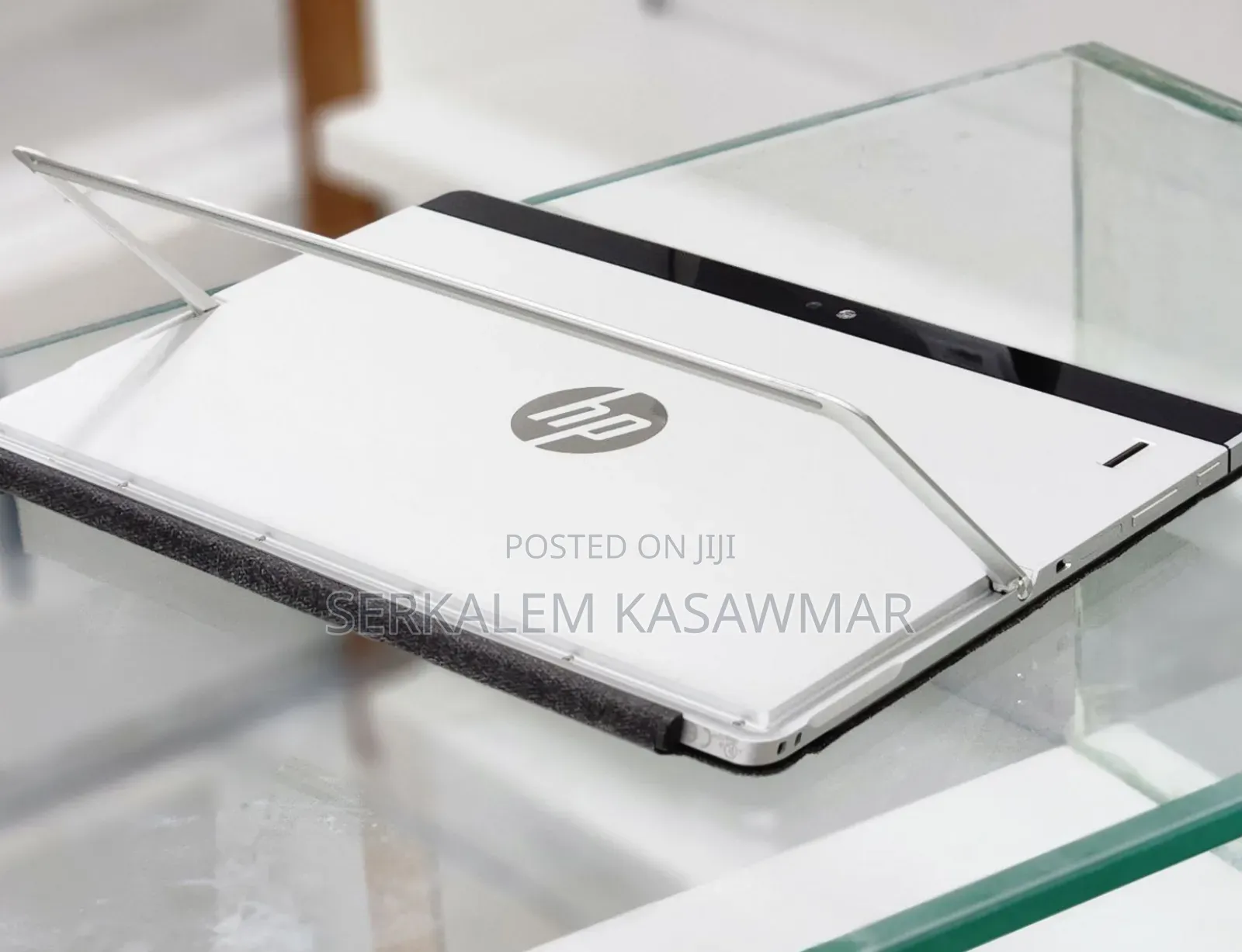 New Laptop HP Elite X2 1012 8GB SSD 256GB