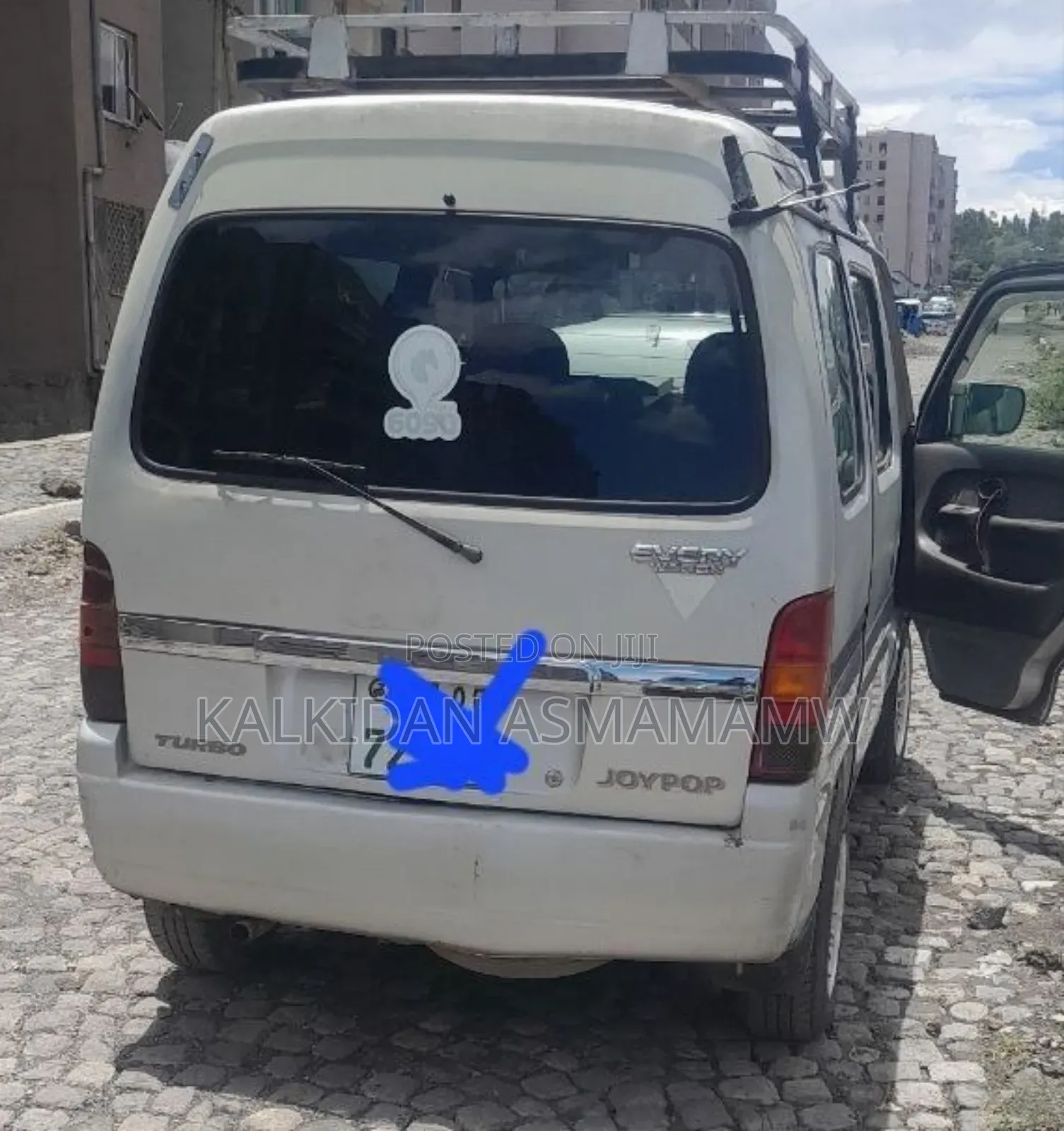 Suzuki Every Wagon 2005 White