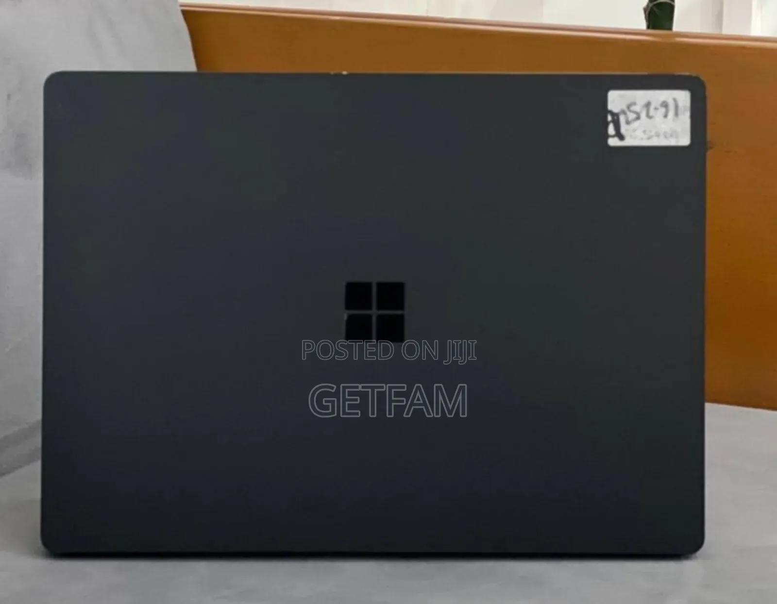 New Laptop Microsoft Surface 16GB Intel Core I7 SSD 512GB