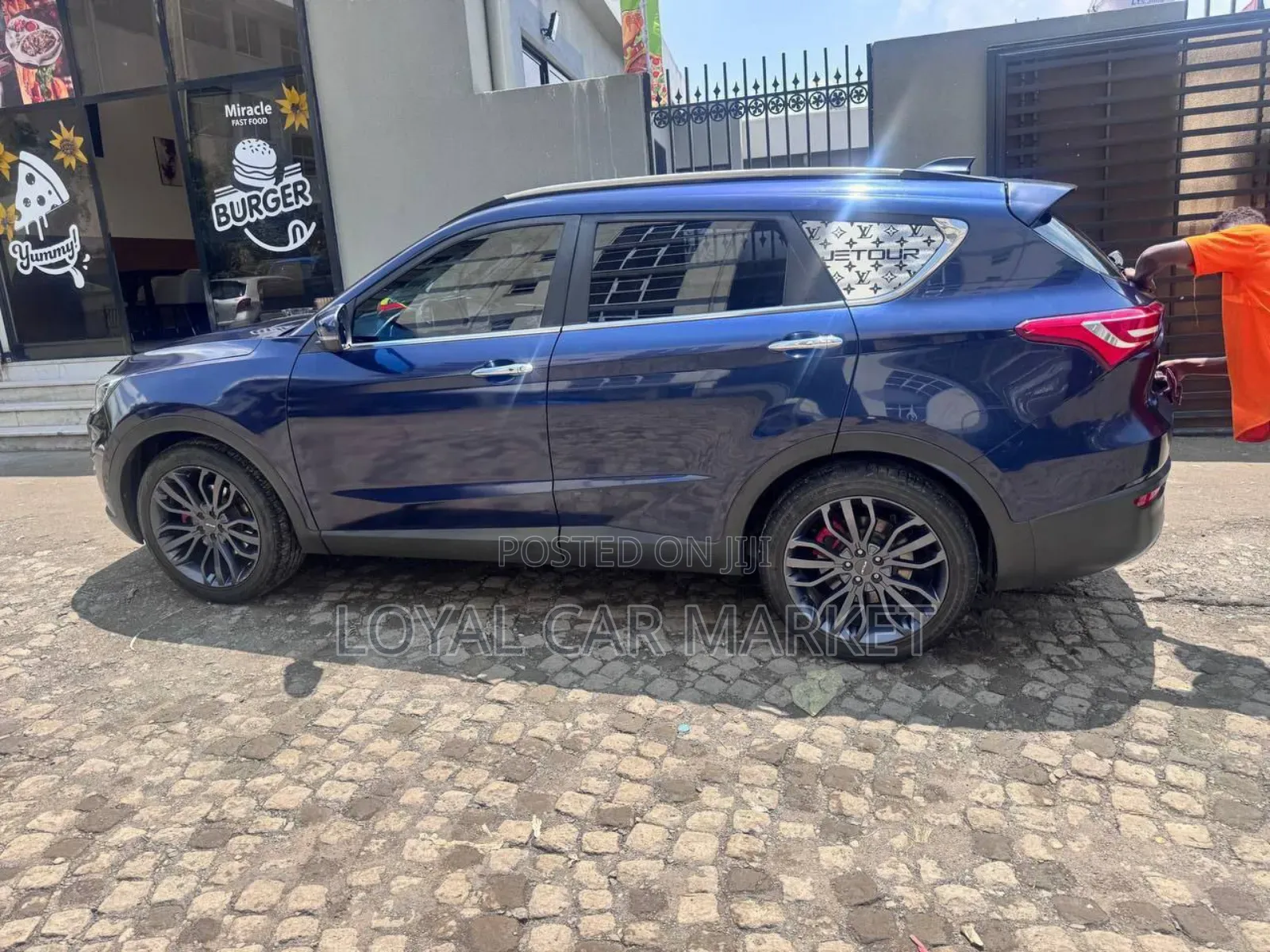 Jetour X70 1.5 7-Seater FWD 2022 Blue