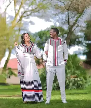 ባህላዊ ቀሚስ በጥራት የተሰሩ