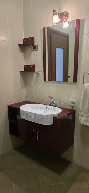 Bronze/Red Hand Wash
